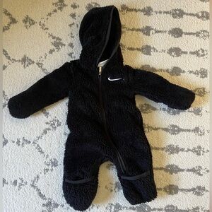 Nike Baby Bunting BRAND NEW